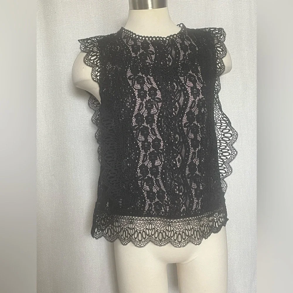 Eri + Ali lace top - Picture 3 of 7
